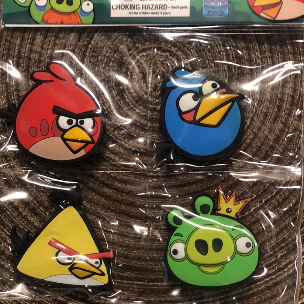 Angry Birds Magnets - Picture 2 of 4